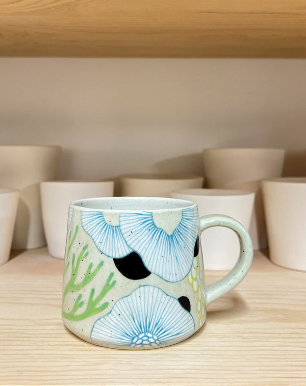 Mug 10 - Green Sea
