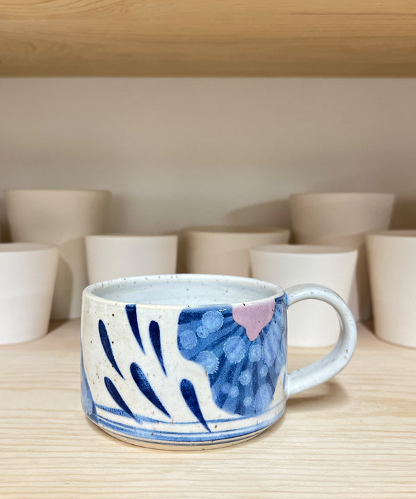 Mug 36 - New Blue Swirl w/ Crystal Florets
